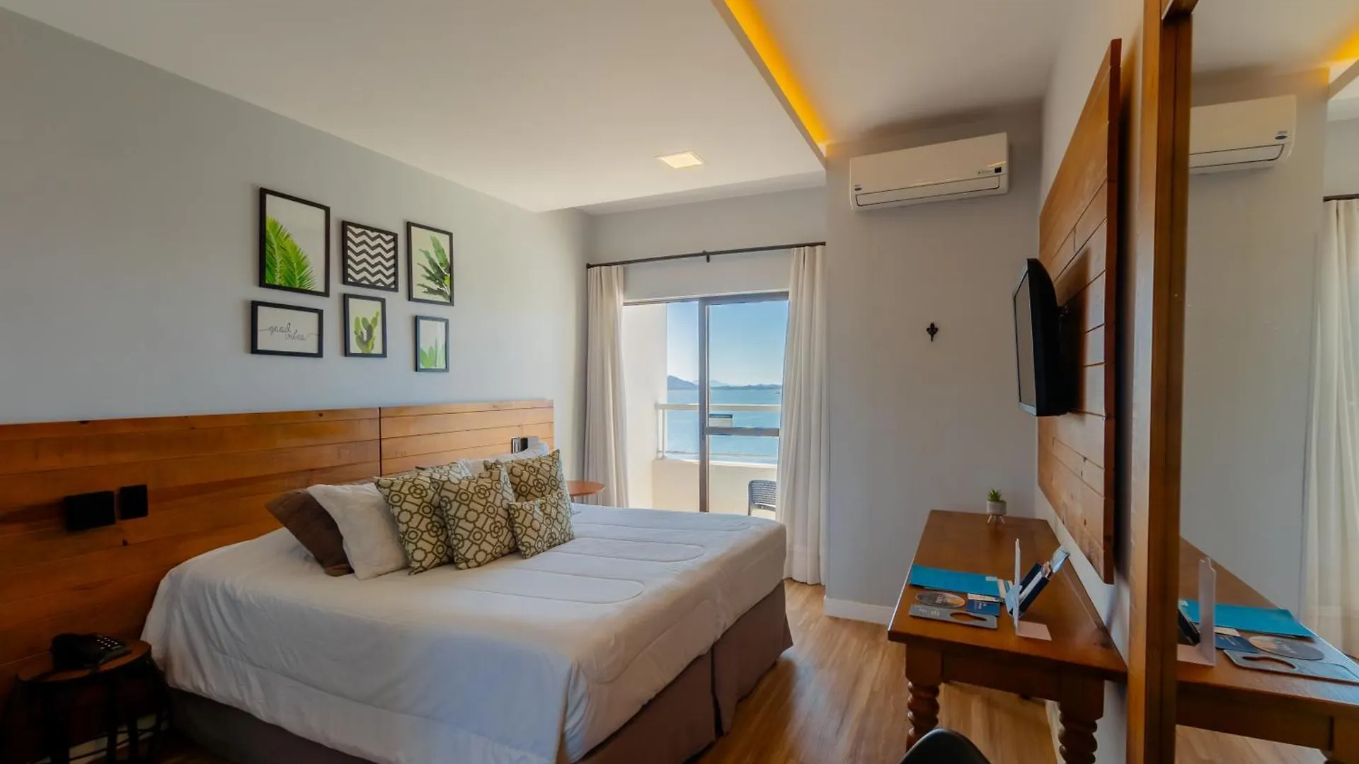Hotel Villareal Sao Francisco Do Sul 4*,  Brazil